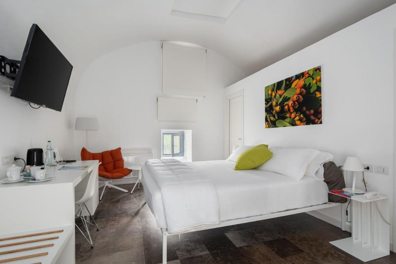 Borgo D'Orlando - Small Country Hotel Mirto  Ngoại thất bức ảnh